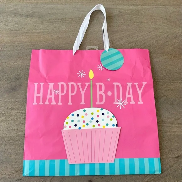 Set of 8 Colorful Gift Bags - Birthday / Celebration /Spring Summer /Polka Dots - Picture 5 of 16